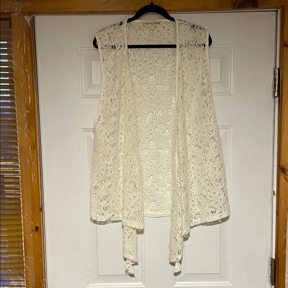 California Gypsy,  Cream Lace Vest, 2x